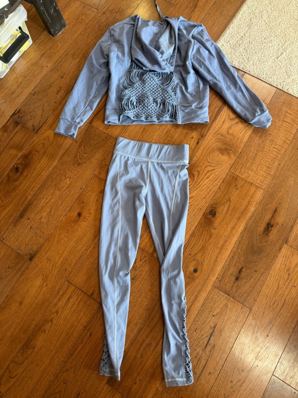 Carbon38 Light Slate Blue Performance Leggings and hoodie small
